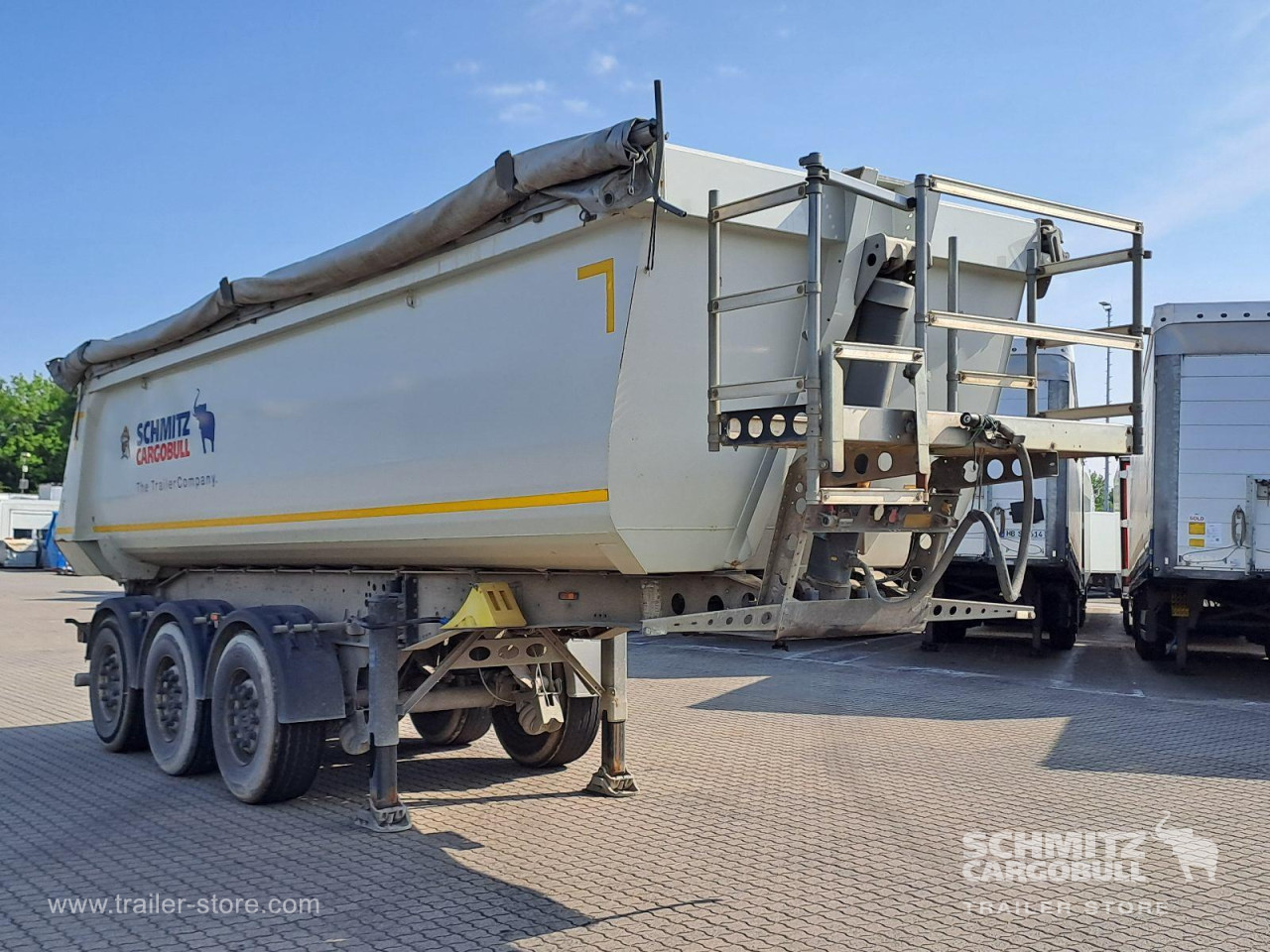 Schmitz Cargobull Kipper Stahlrundmulde 27m³ 