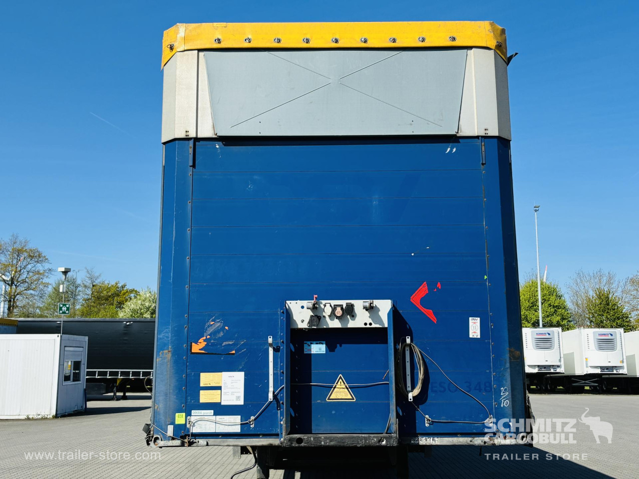 Schmitz Cargobull Curtainsider Mega 