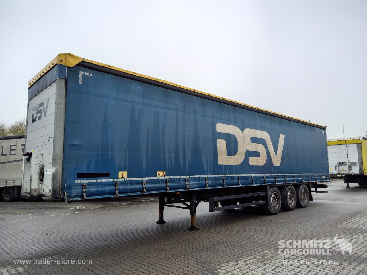 Schmitz Cargobull Curtainsider Standard 