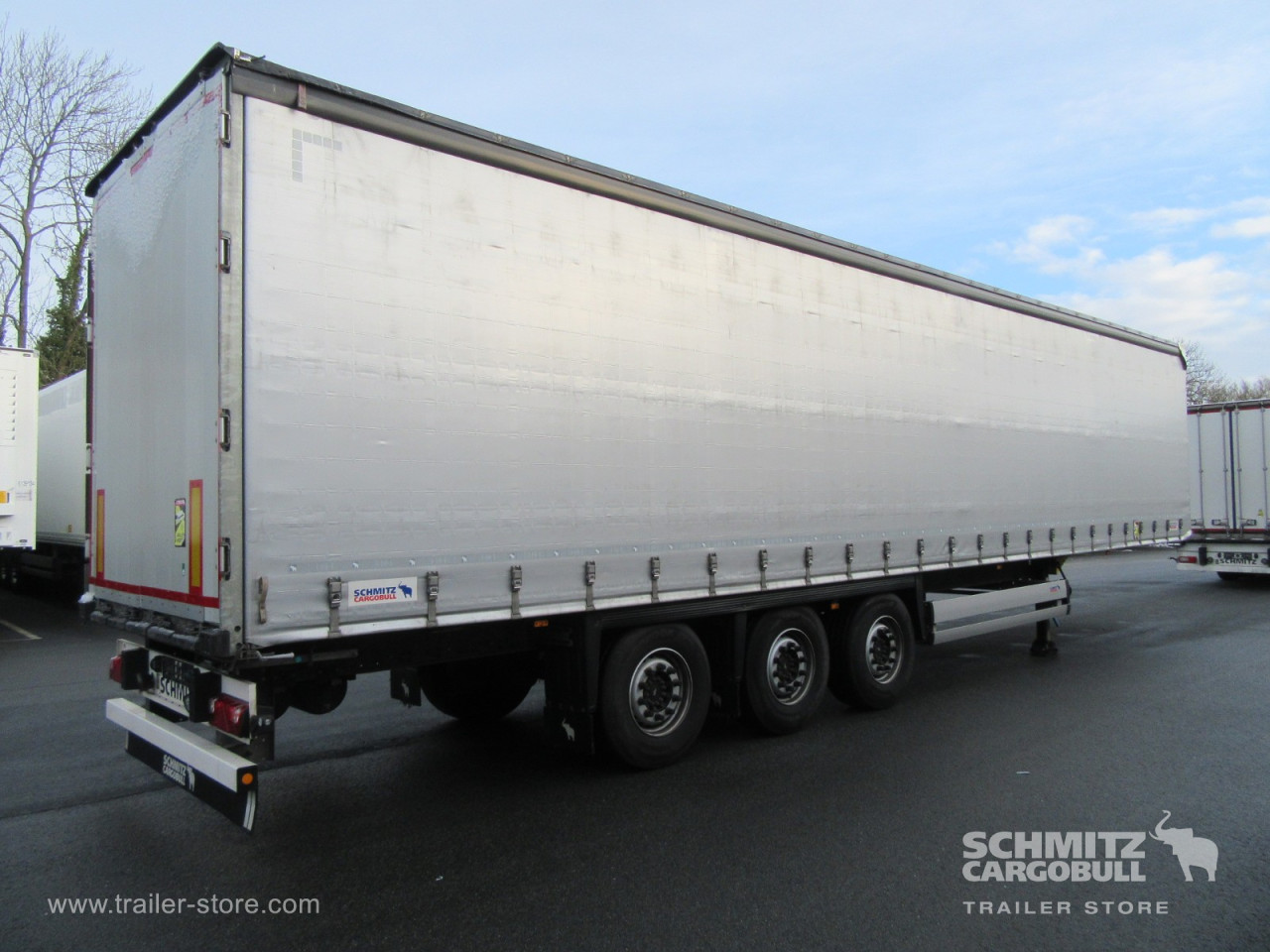 Schmitz Cargobull Curtainsider Standard 