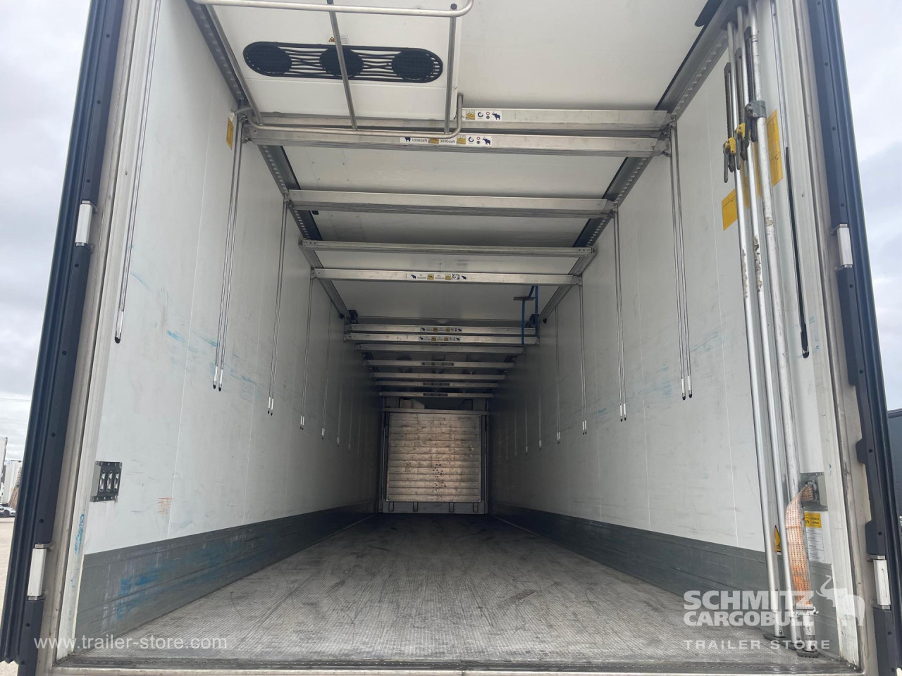 Schmitz Cargobull Reefer Multitemp Double deck 