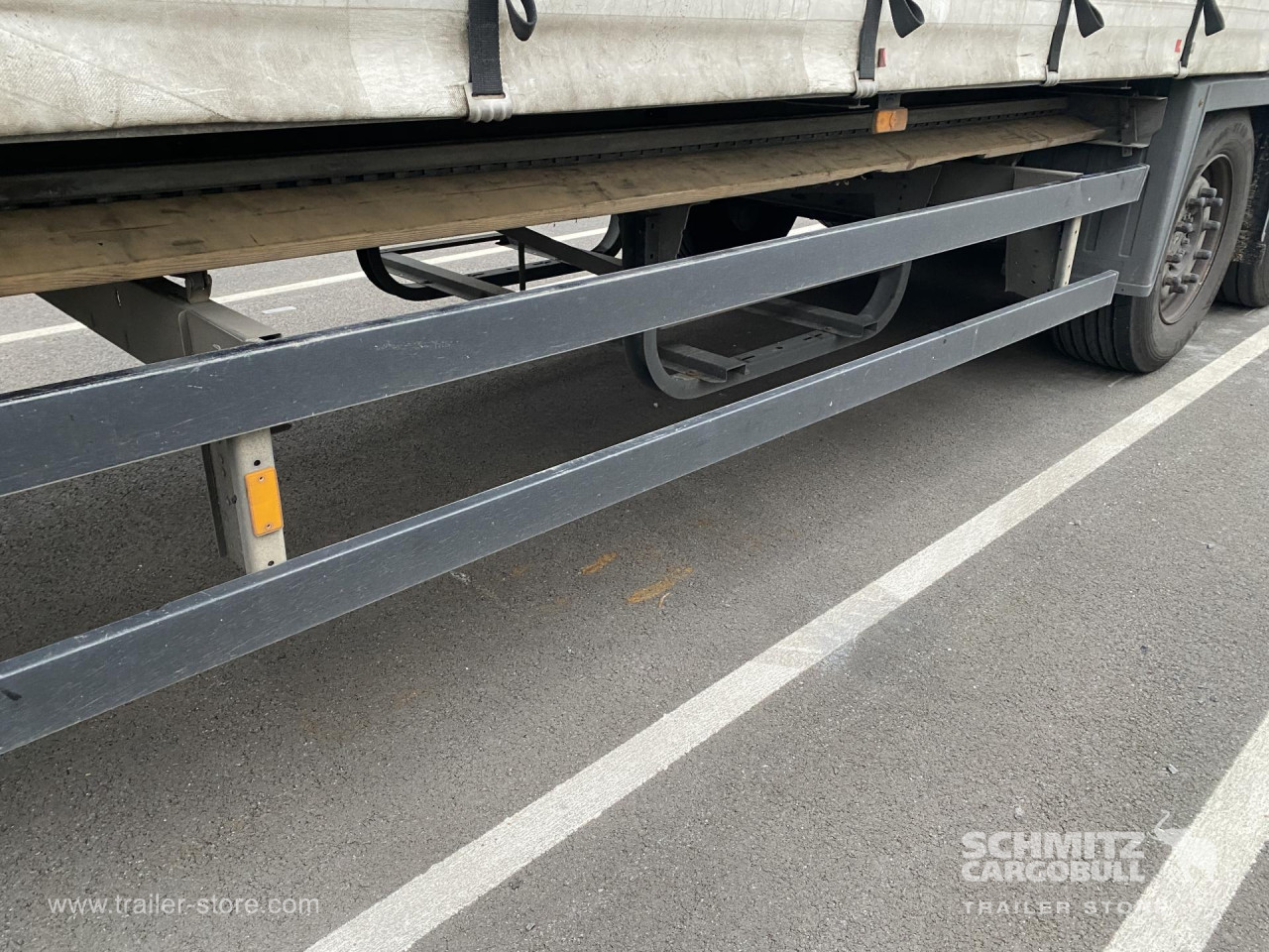 Schmitz Cargobull Semitrailer Curtainsider Mega 