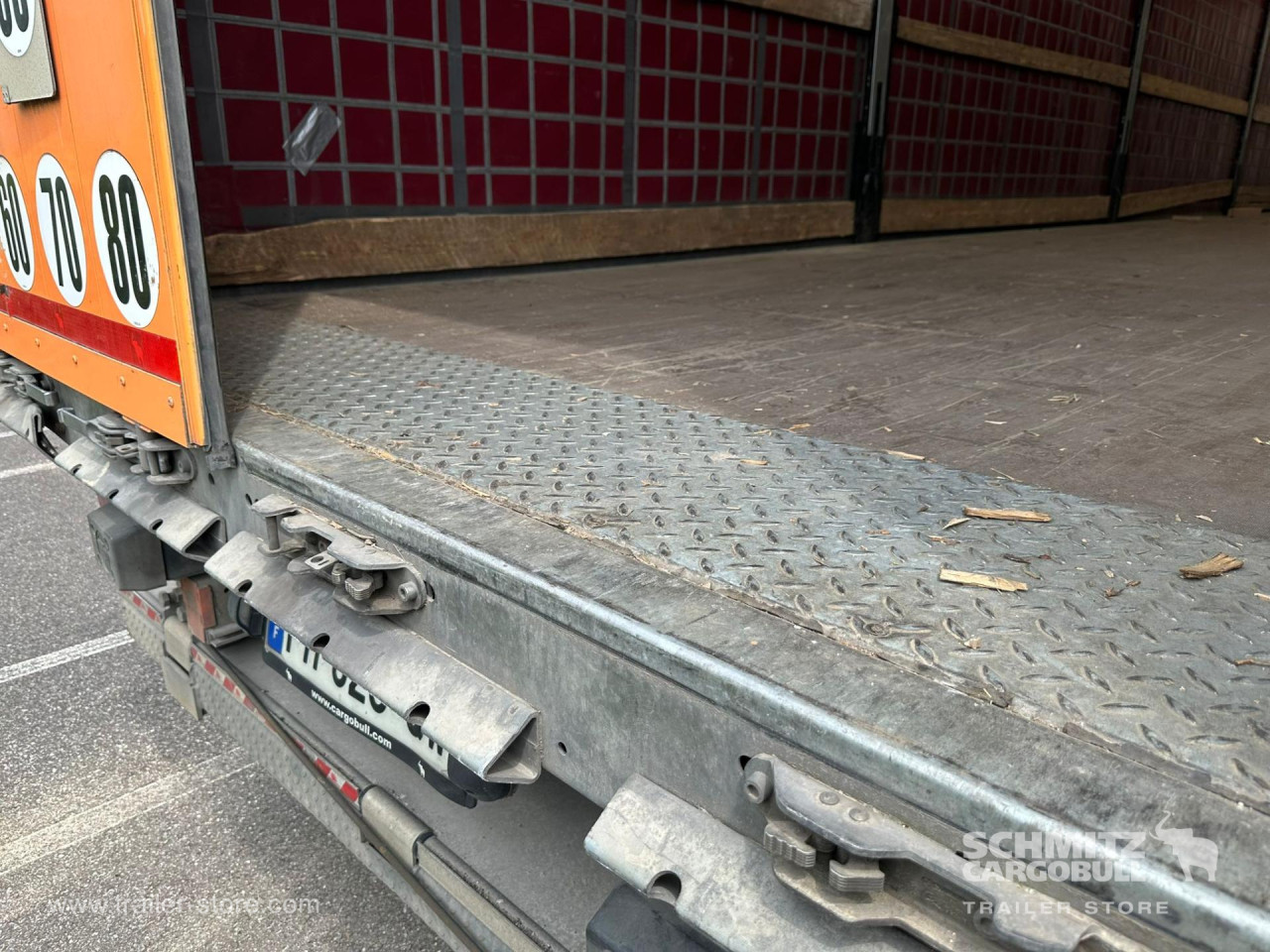 Schmitz Cargobull Semitrailer Curtainsider Standard Hayon 