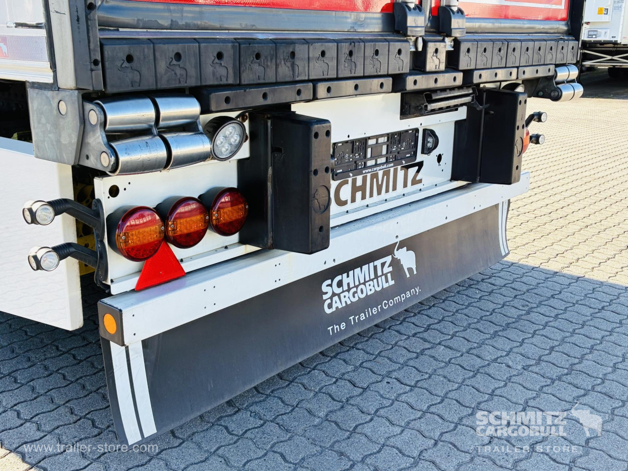 Schmitz Cargobull Tiefkühler Multitemp Trennwand 