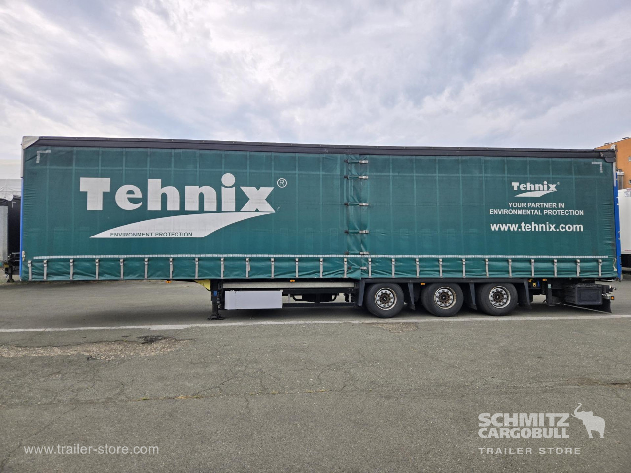Schmitz Cargobull Curtainsider Mega 