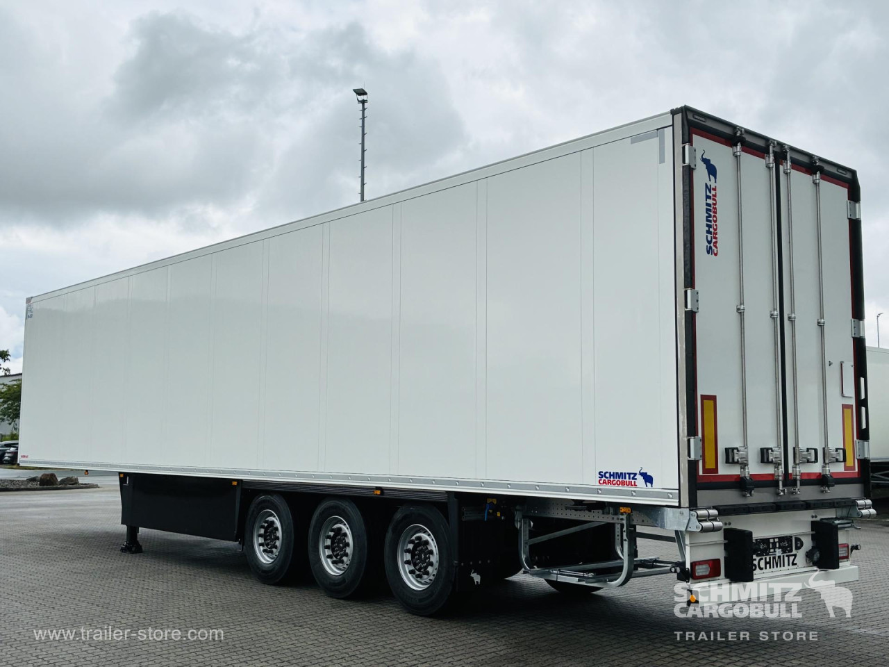Schmitz Cargobull Tiefkühler Standard Doppelstock Trennwand 