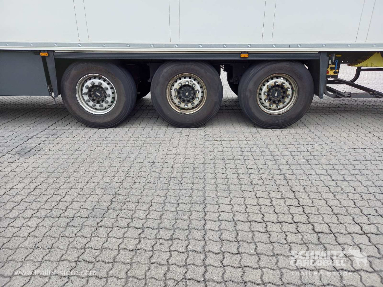 Schmitz Cargobull Tiefkühler Standard Doppelstock 