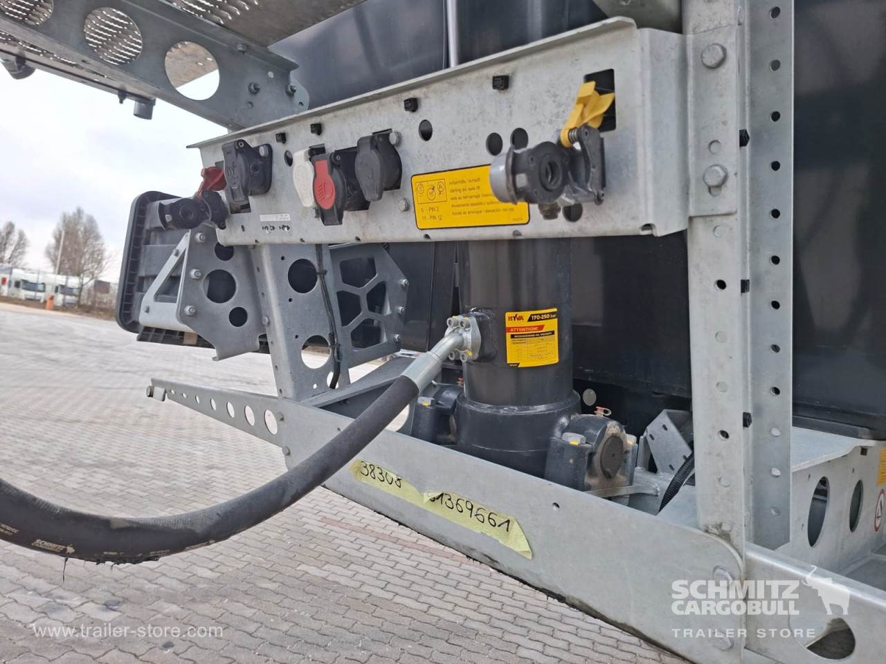 Schmitz Cargobull Tipper Alu-square sided body 