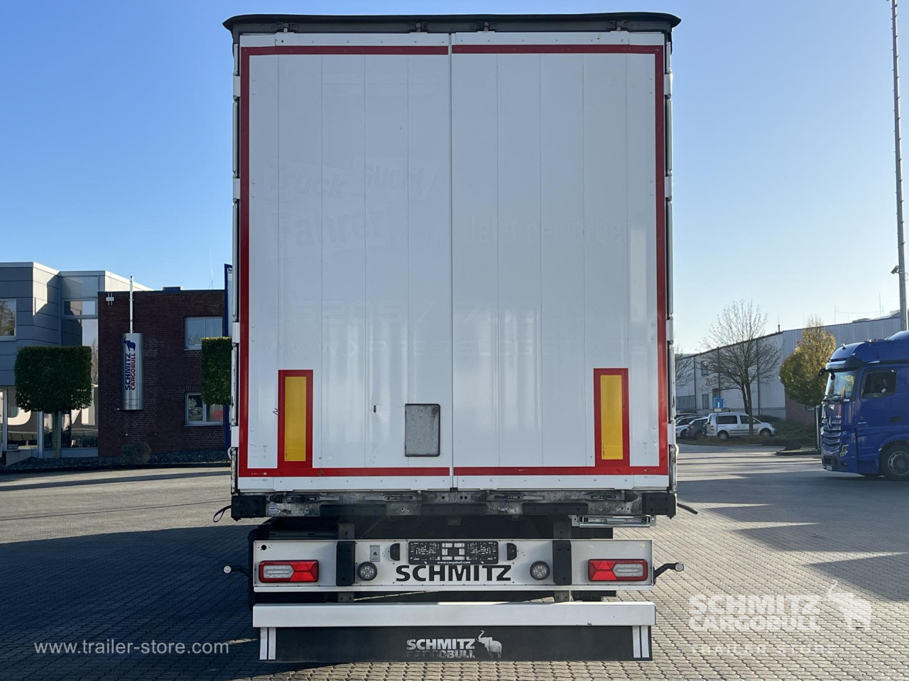 Schmitz Cargobull Curtainsider Standard 