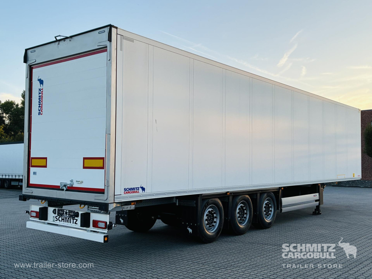 Schmitz Cargobull Frischdienst Standard Rolltor 