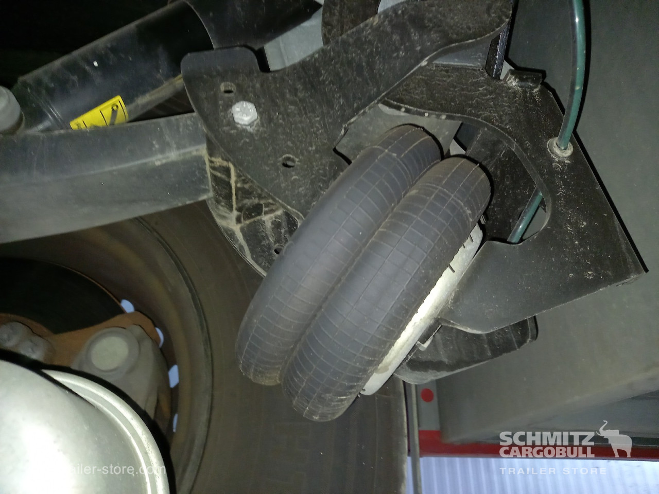 Schmitz Cargobull Tiefkühler Multitemp Trennwand 