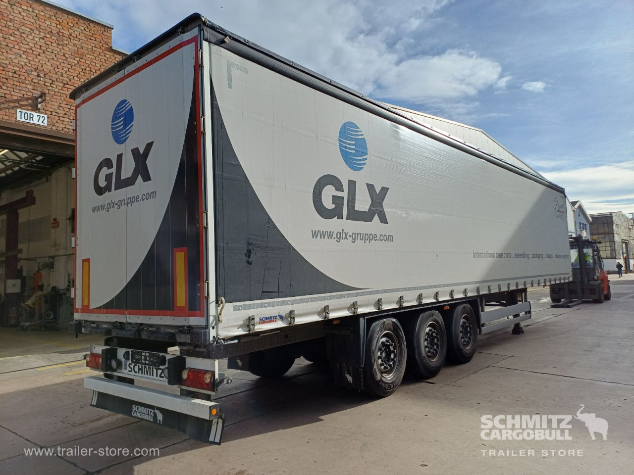 Schmitz Cargobull Curtainsider Standard 