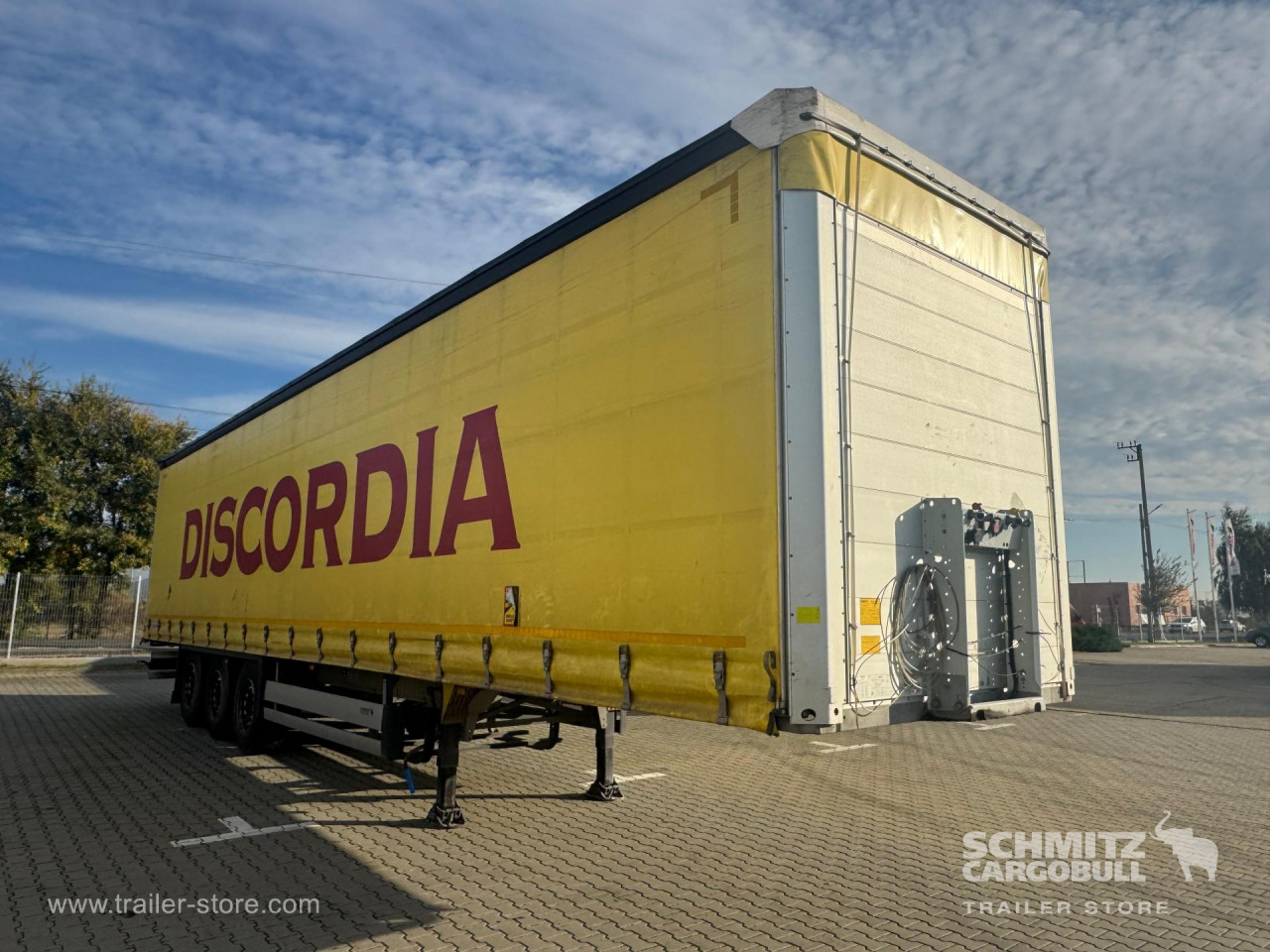 Schmitz Cargobull Curtainsider Standard 