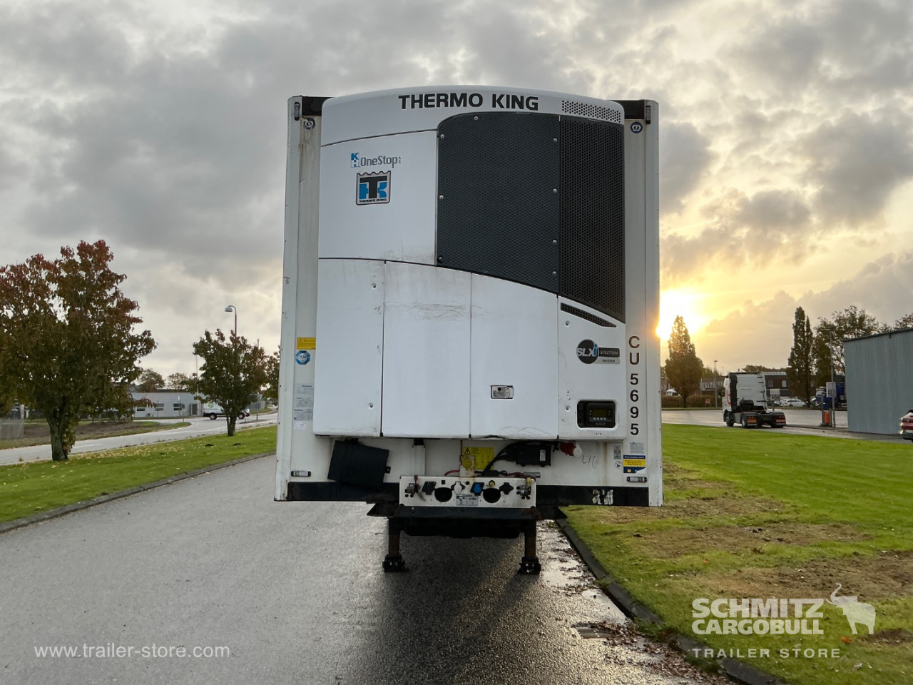 Krone Auflieger Tiefkühlkoffer Standard Taillift 
