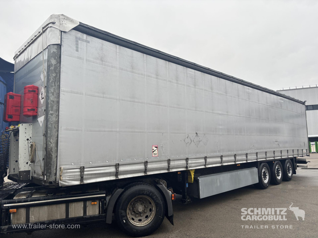 Schmitz Cargobull Curtainsider Standard 