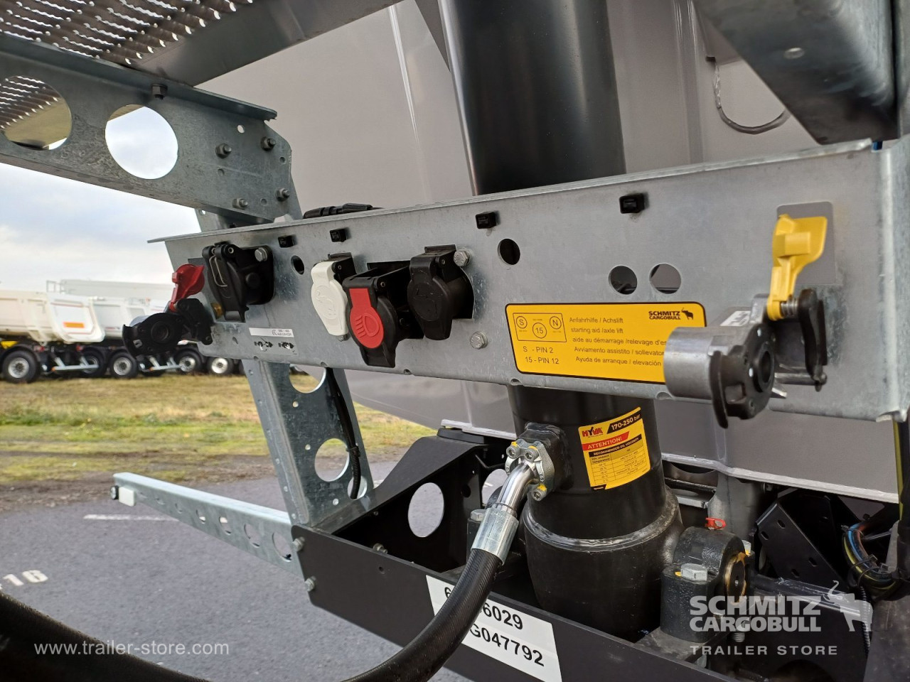 Schmitz Cargobull Kipper Stahlrundmulde 24m³ 