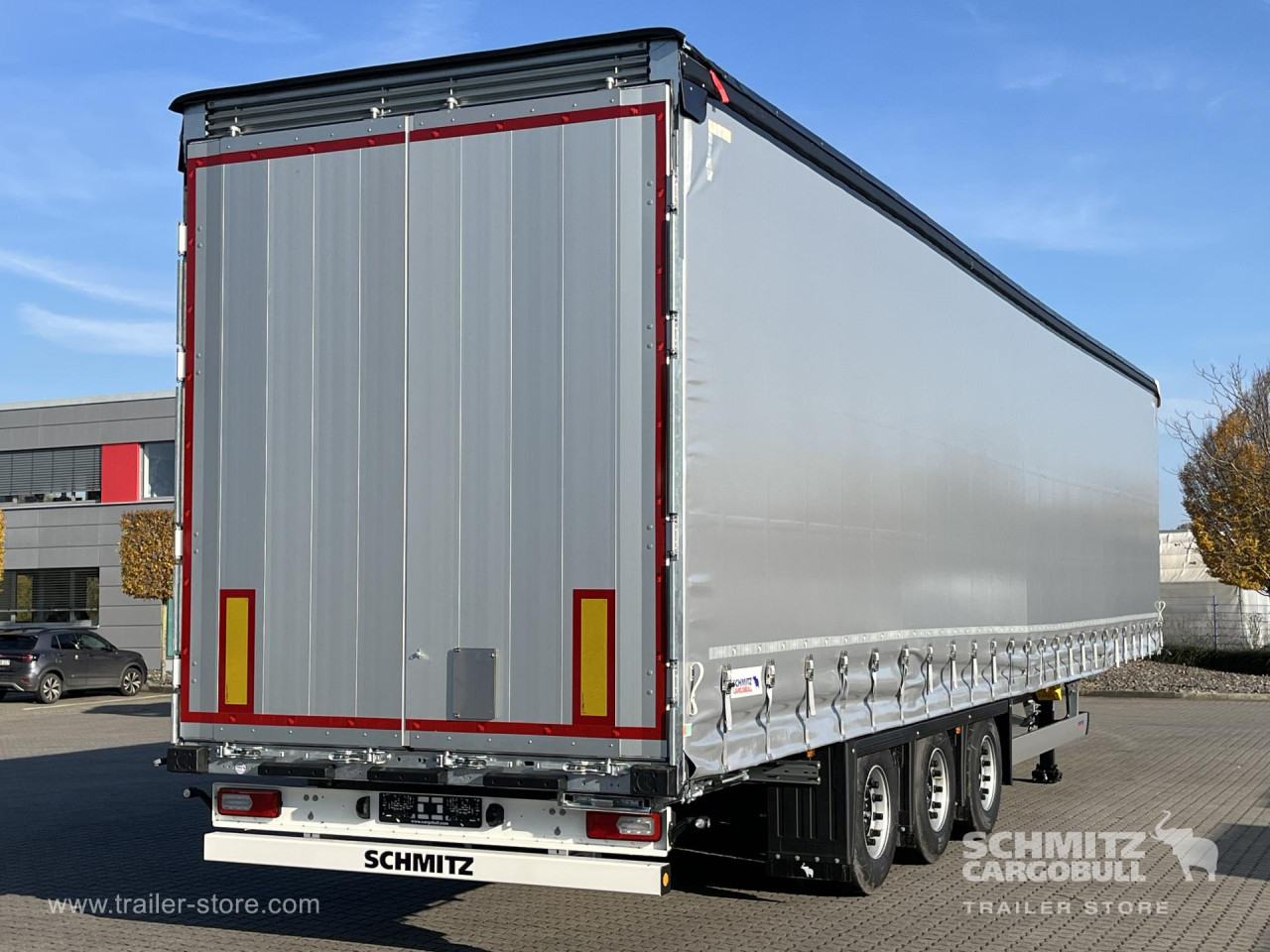 Schmitz Cargobull Curtainsider Mega Getränke 