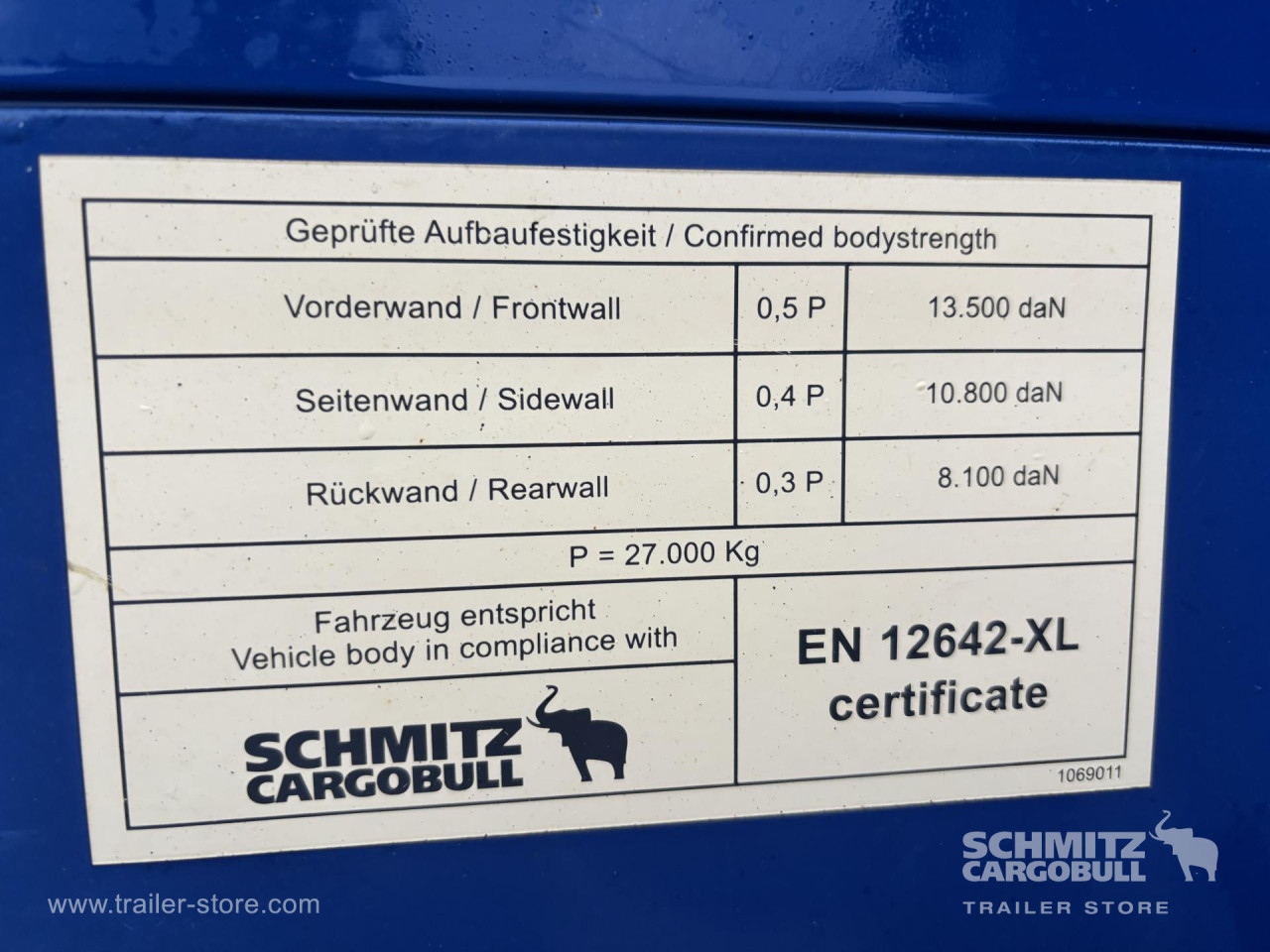 Schmitz Cargobull Curtainsider Mega 