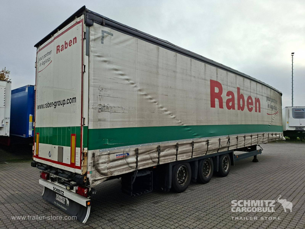 Schmitz Cargobull Curtainsider Varios 