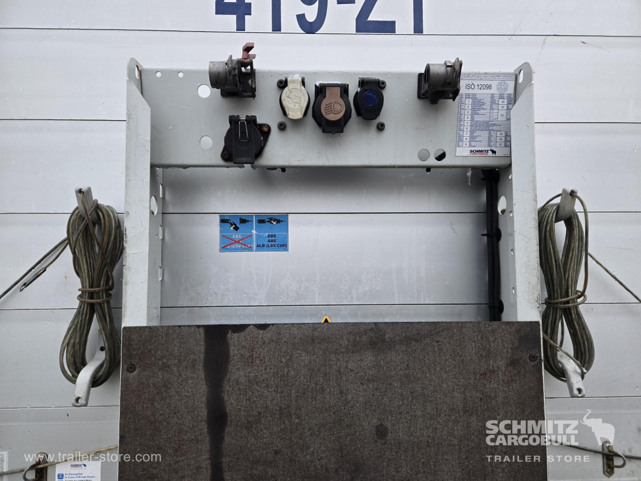Schmitz Cargobull Curtainsider Varios 