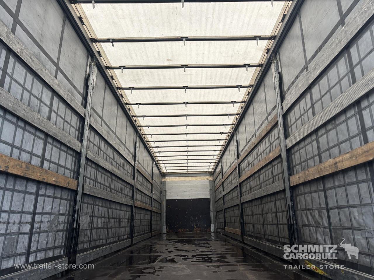 Schmitz Cargobull Curtainsider Standard 