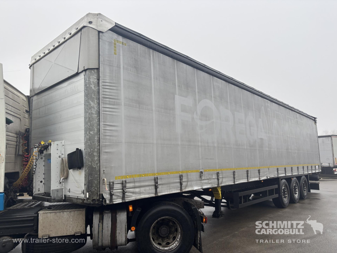 Schmitz Cargobull Curtainsider Standard 