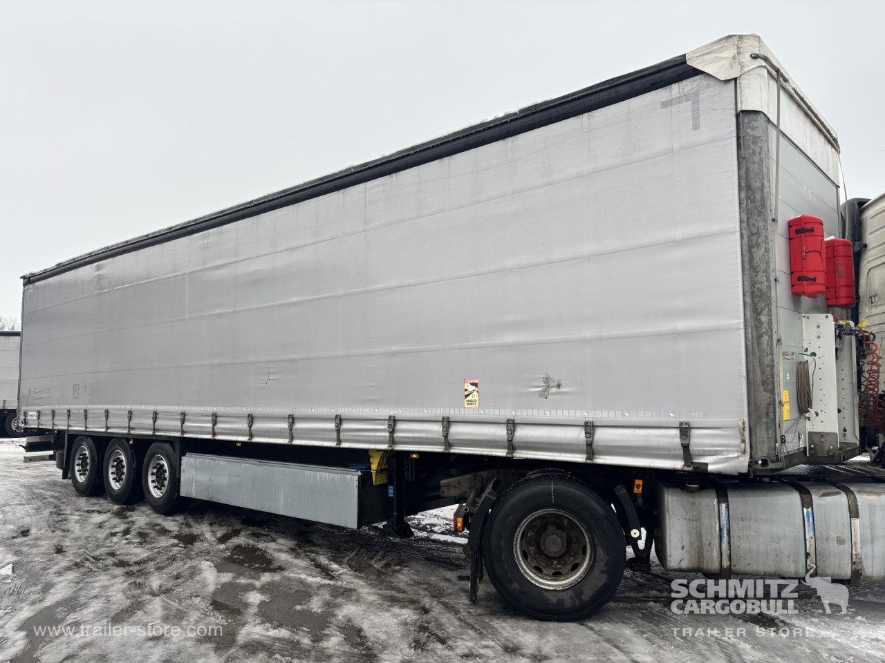 Schmitz Cargobull Curtainsider Standard 