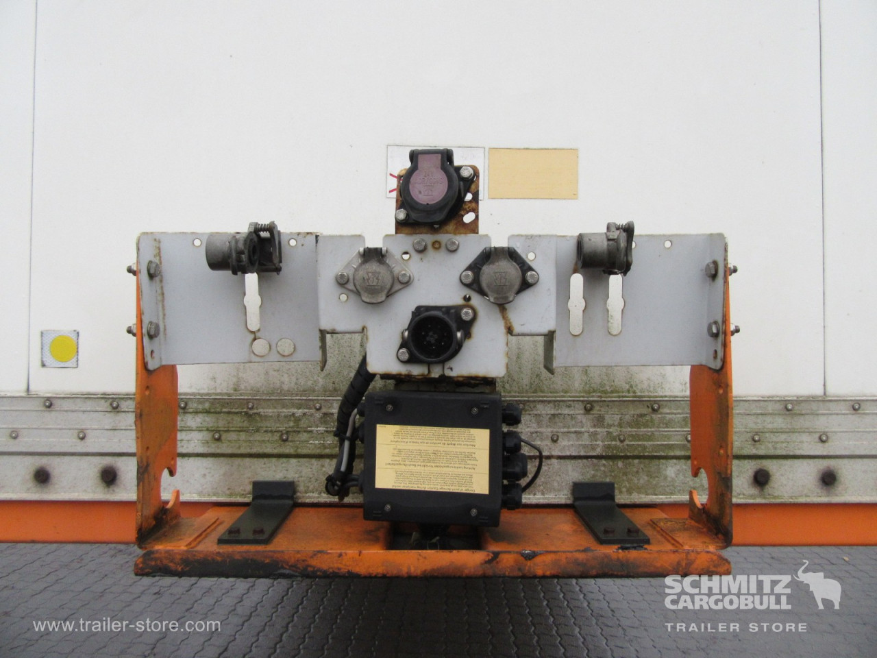 Schmitz Cargobull Trockenfrachtkoffer Faltwand Faltwandtür beidseitig 