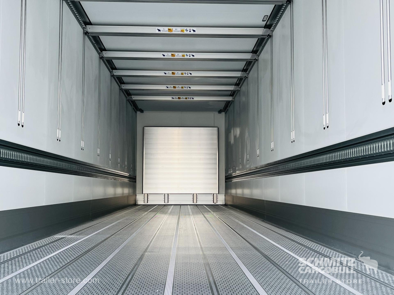 Schmitz Cargobull Tiefkühler Standard Doppelstock Trennwand 