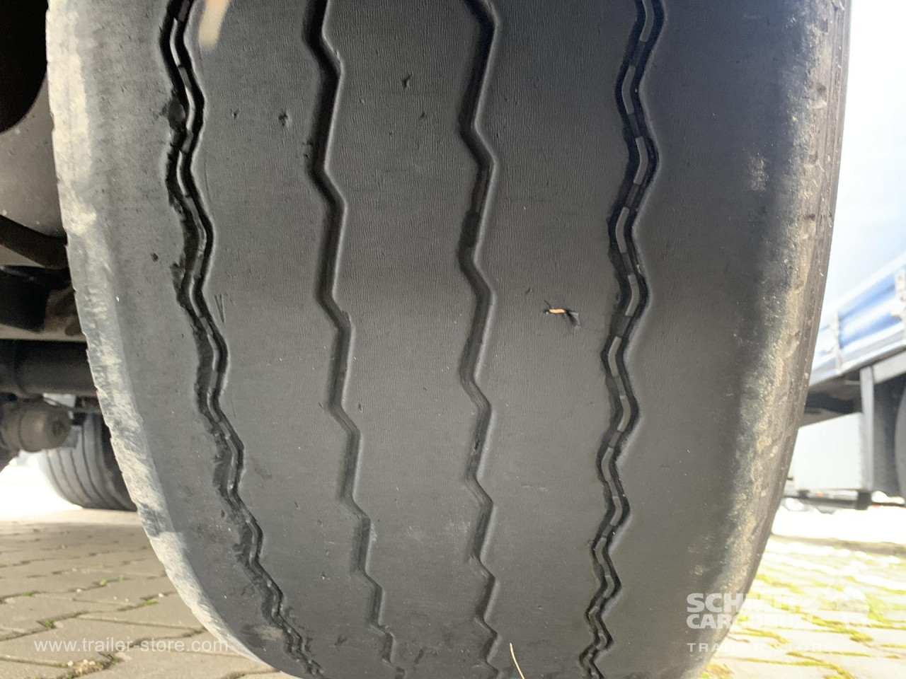 Schmitz Cargobull Curtainsider Mega 