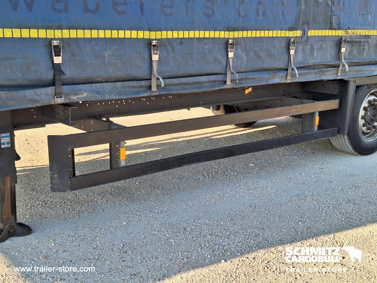 Schmitz Cargobull Curtainsider Mega 