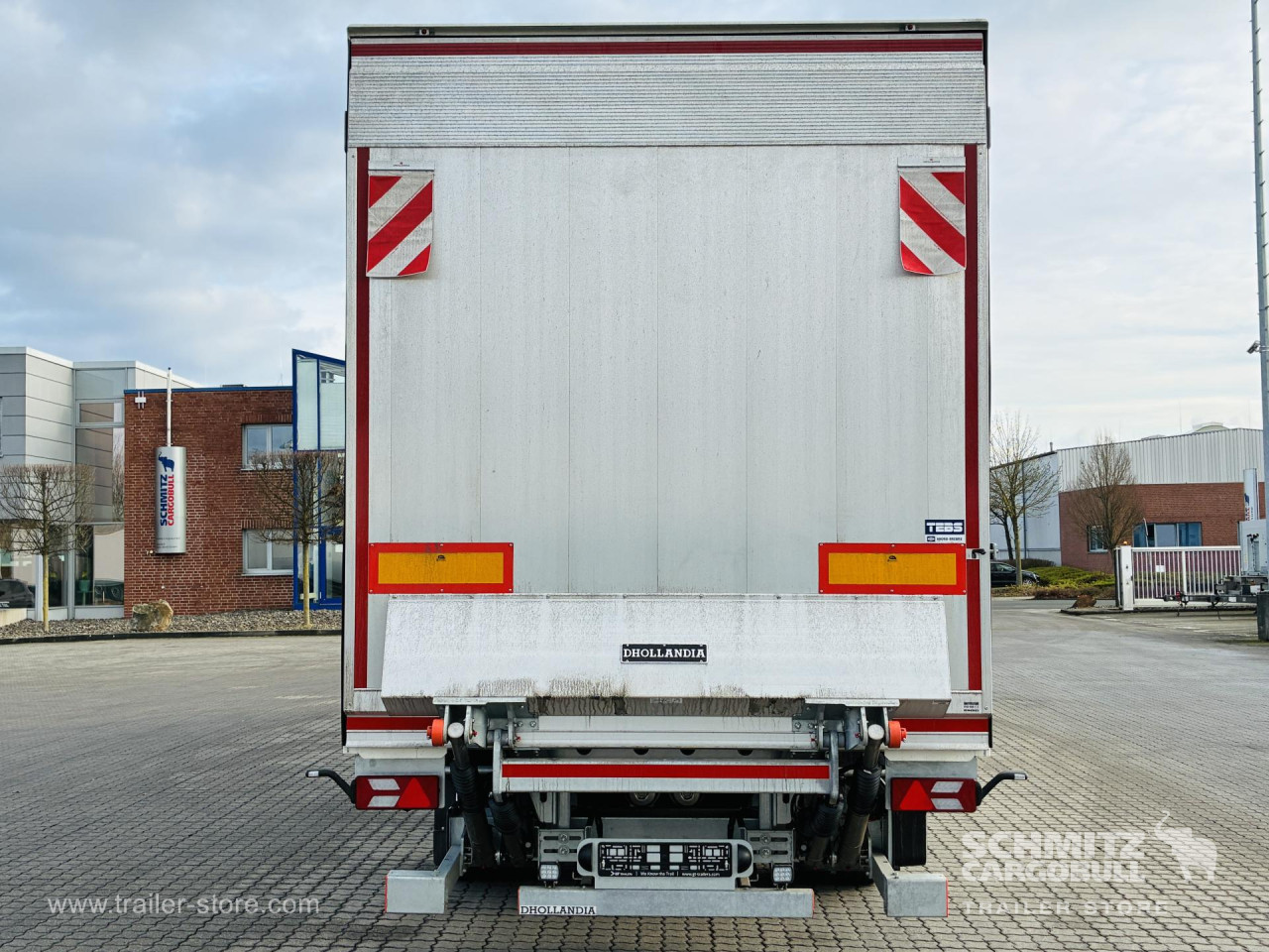 GT TRAILERS Trockenfrachtkoffer Standard Ladebordwand 