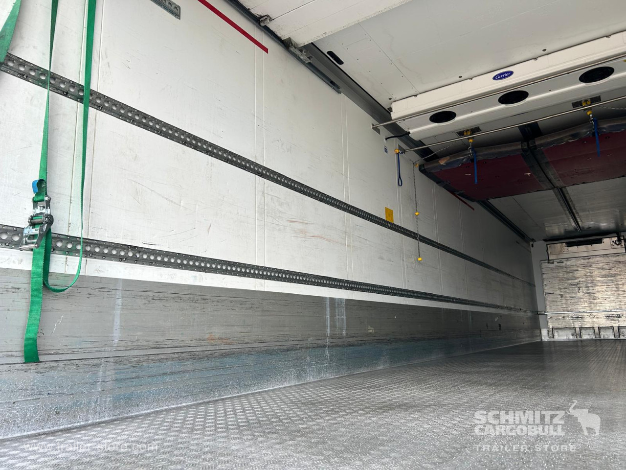 Schmitz Cargobull Reefer Multitemp Taillift 
