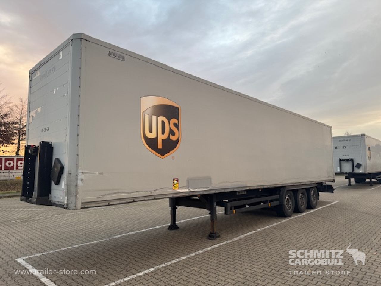 KOEGEL Oplegger Kasten Standard 