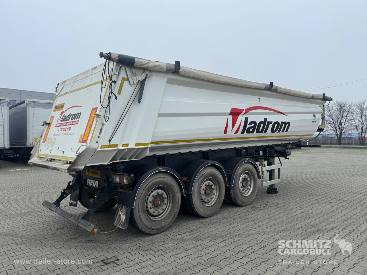 WIELTON Tipper Alu-square sided body 28m³ 