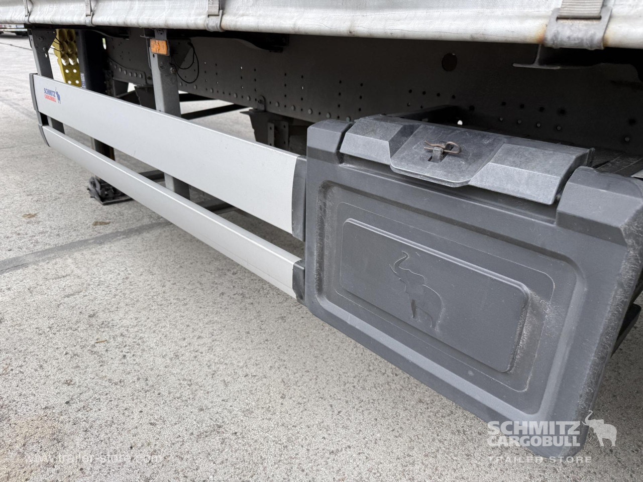 Schmitz Cargobull Curtainsider Standard 