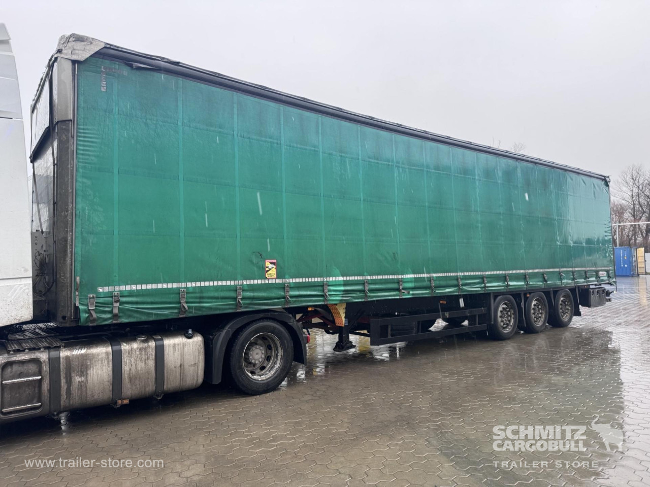 Schmitz Cargobull Curtainsider Mega 