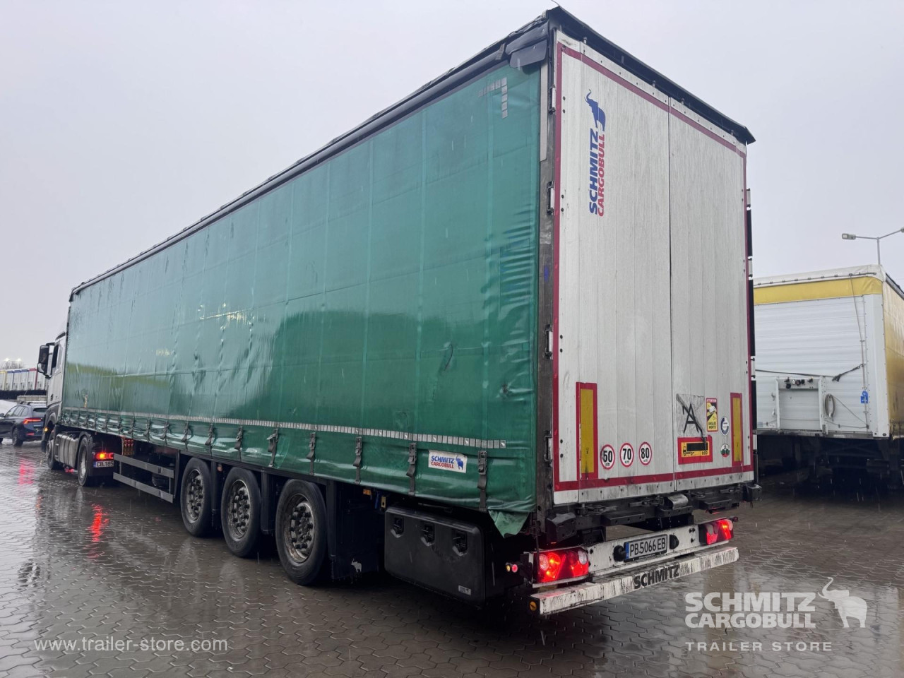 Schmitz Cargobull Curtainsider Mega 