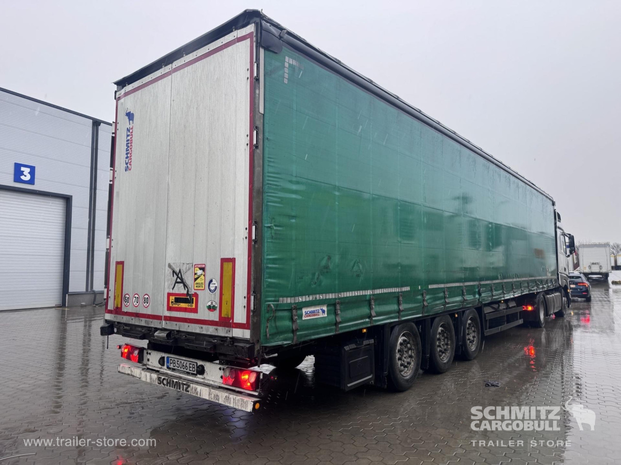 Schmitz Cargobull Curtainsider Mega 