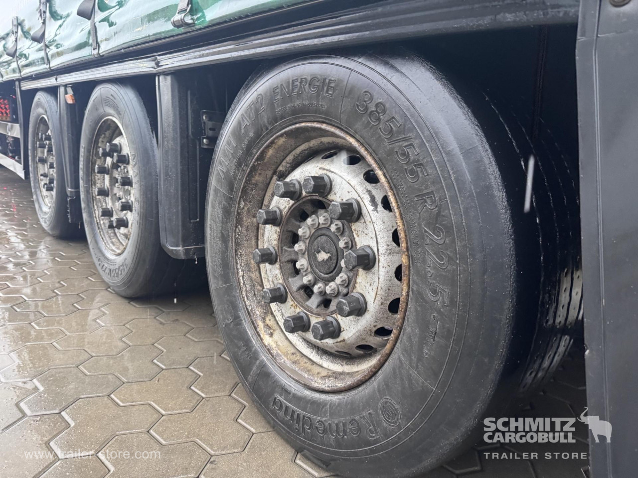 Schmitz Cargobull Curtainsider Mega 