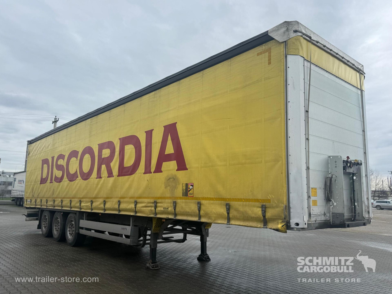 Schmitz Cargobull Curtainsider Standard 