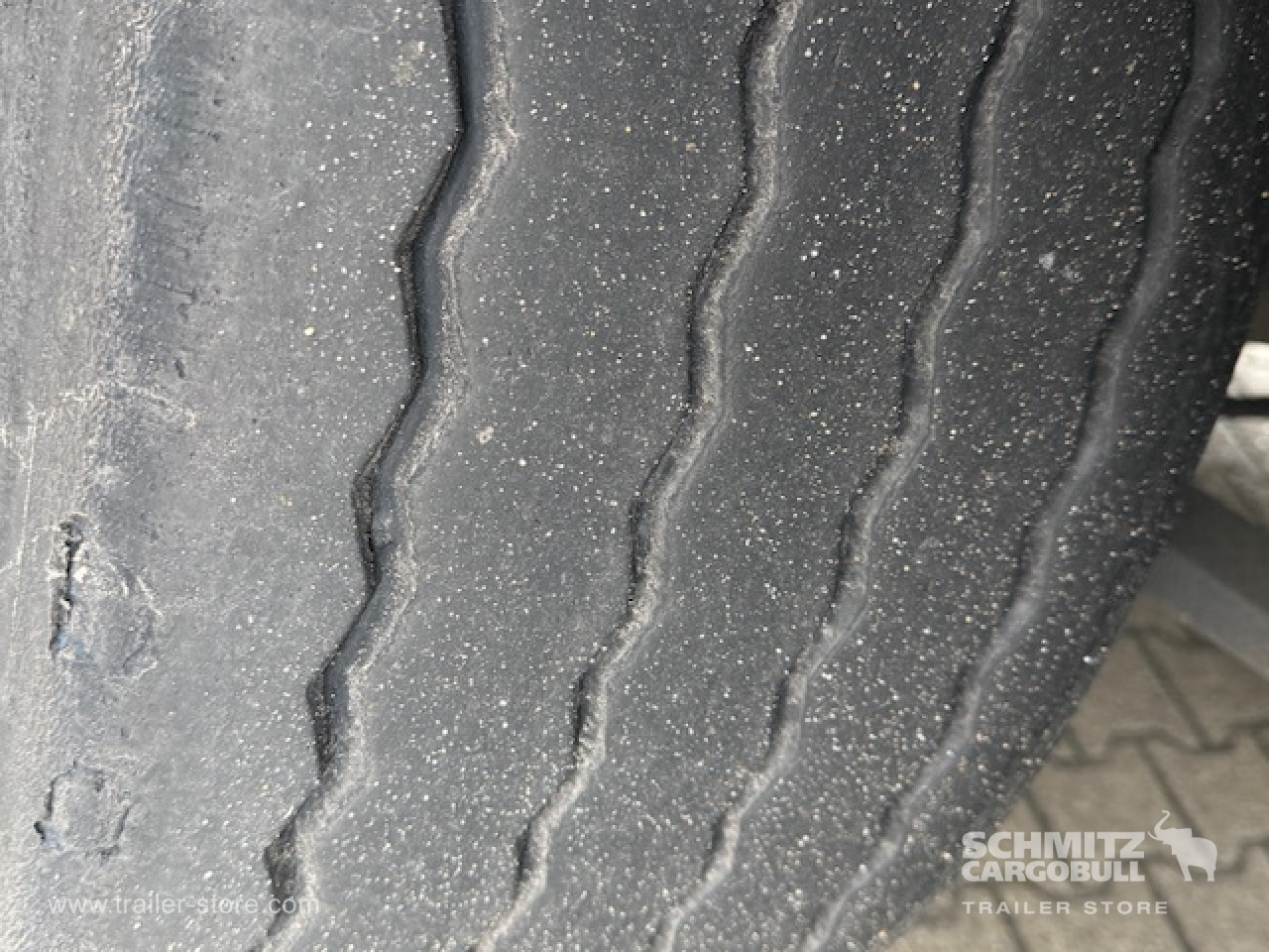 Schmitz Cargobull Oplegger Vries Standard Taillift 