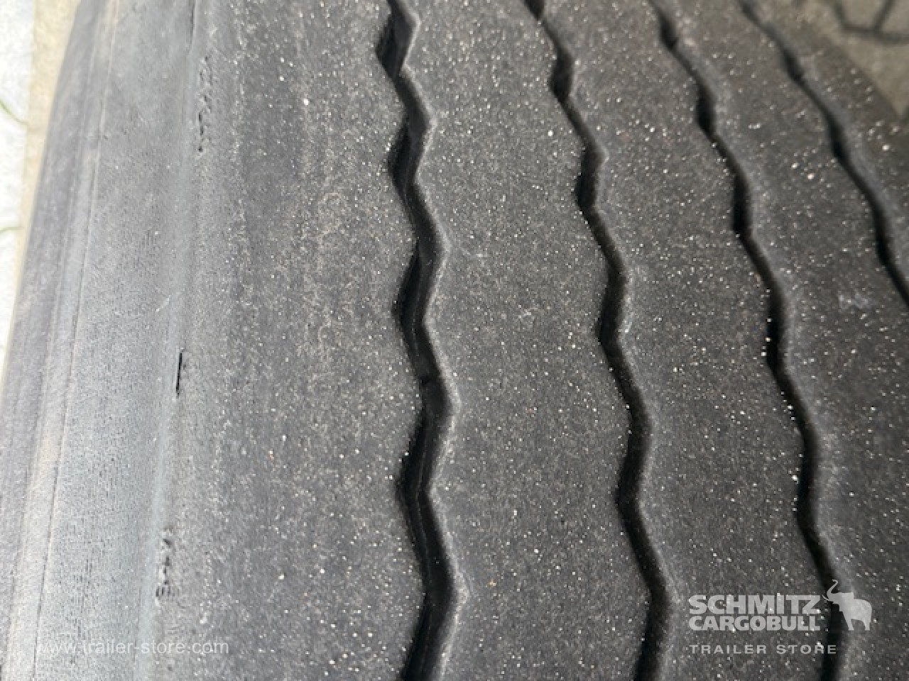 Schmitz Cargobull Oplegger Vries Standard Taillift 