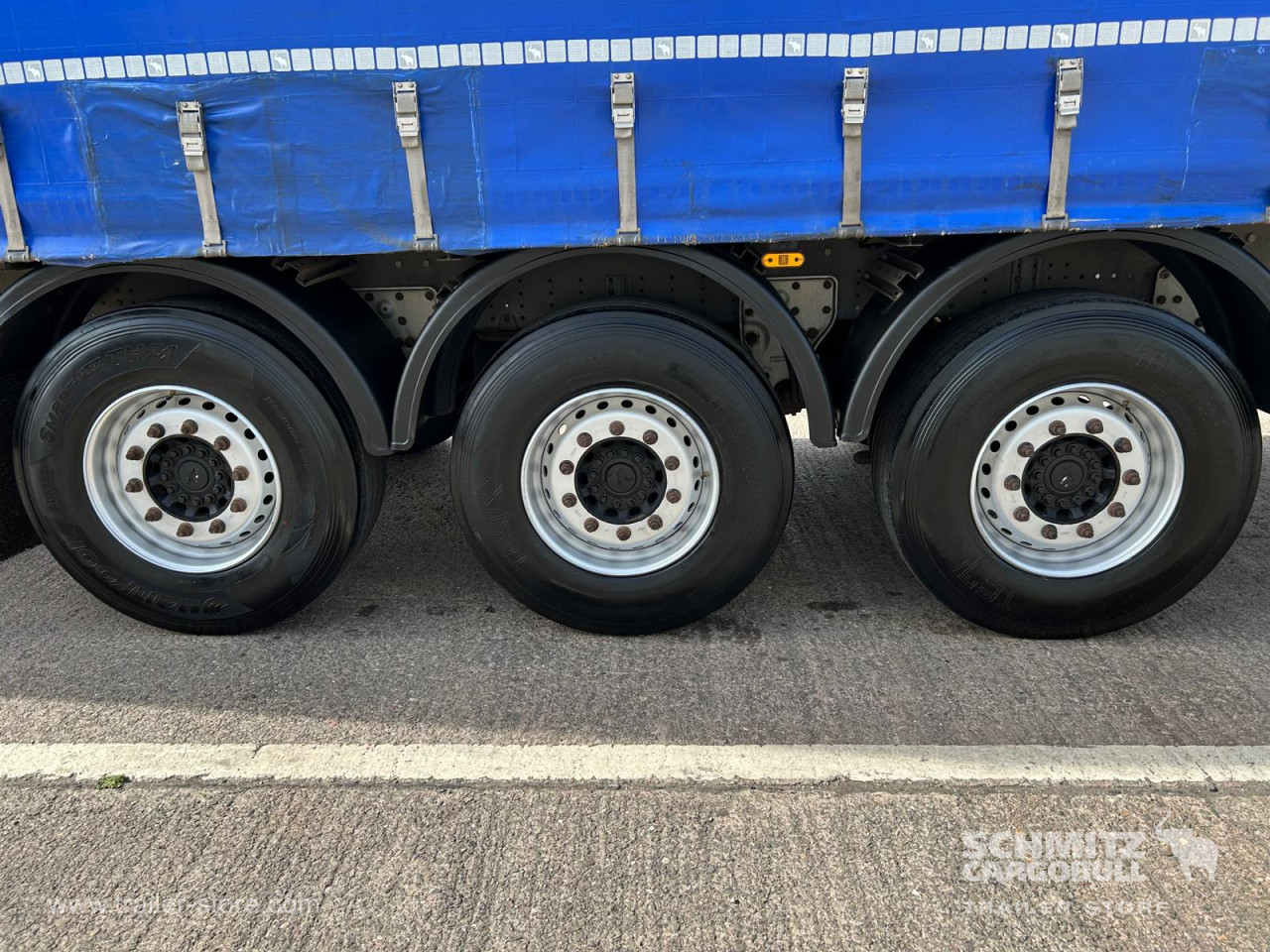 Schmitz Cargobull Curtainsider Standard UK 