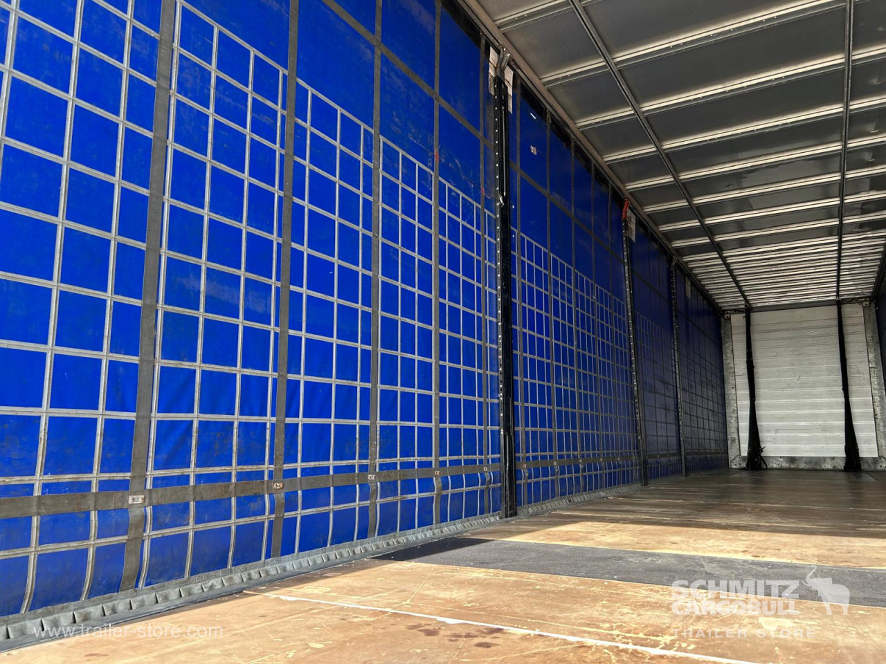 Schmitz Cargobull Curtainsider Standard UK 