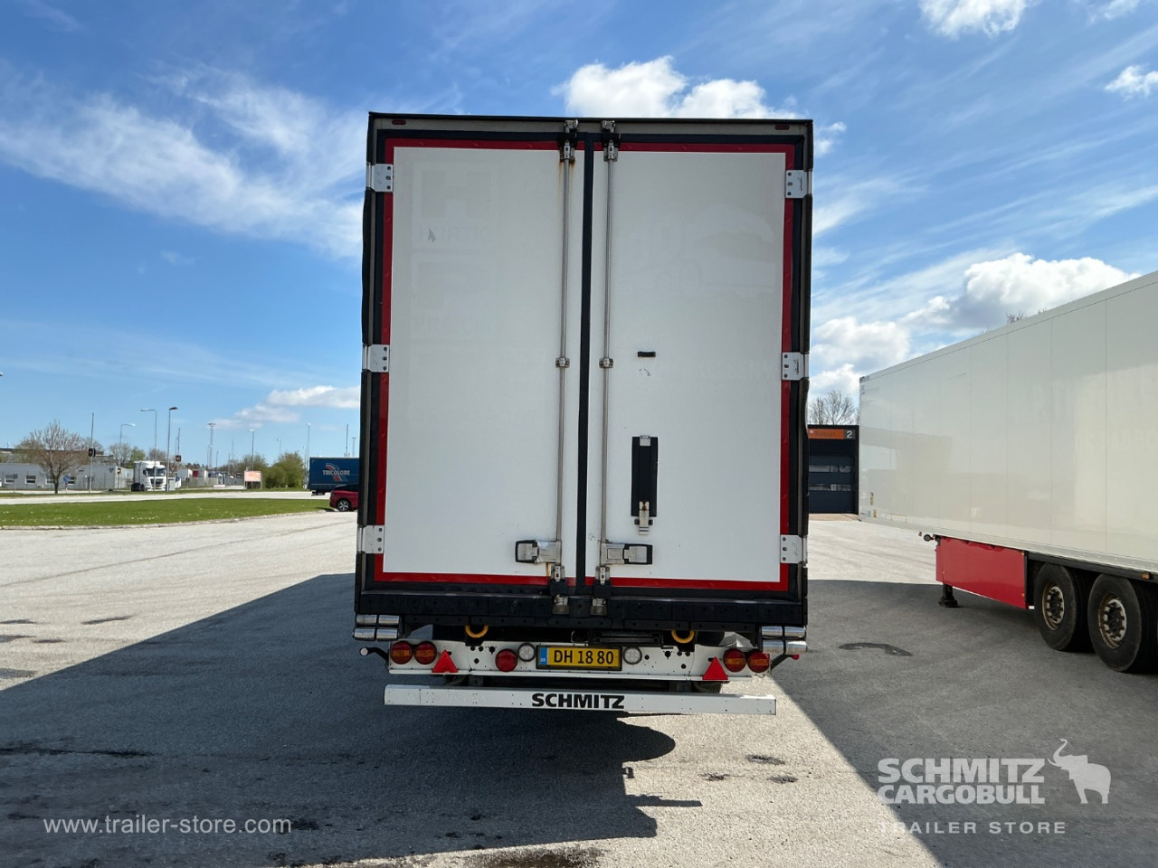 Schmitz Cargobull Auflieger Tiefkühlkoffer Multitemp Double deck 