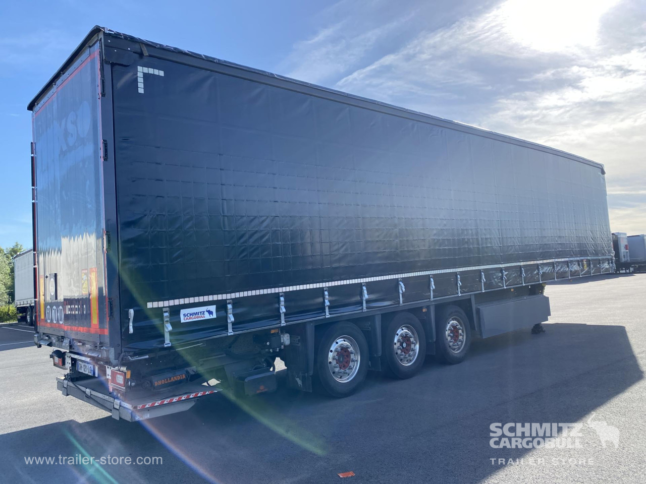 Schmitz Cargobull Semitrailer Curtainsider Mega Hayon 