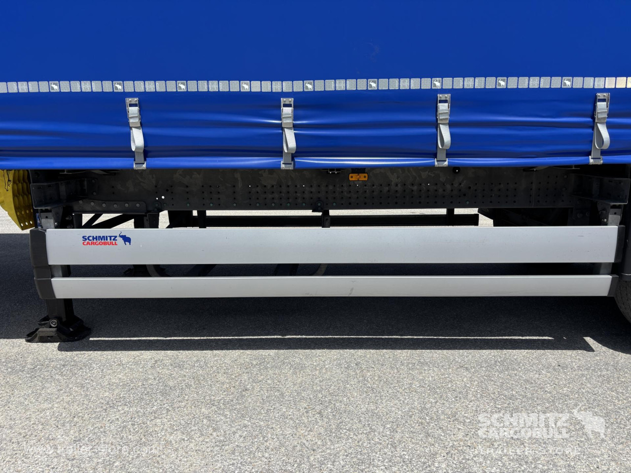 Schmitz Cargobull Curtainsider Standard 