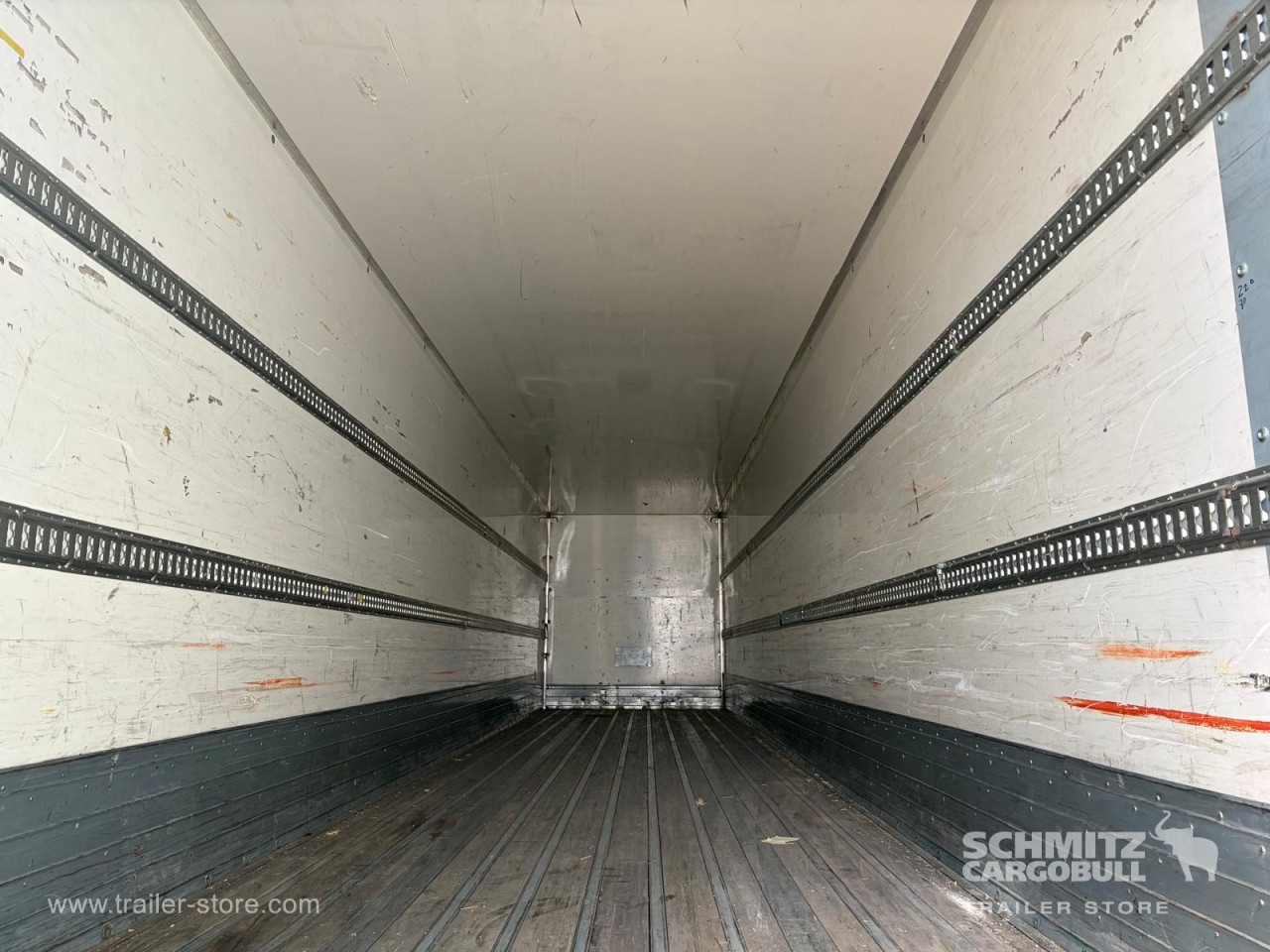 TROUILLET Semitrailer Dryfreight Standard 
