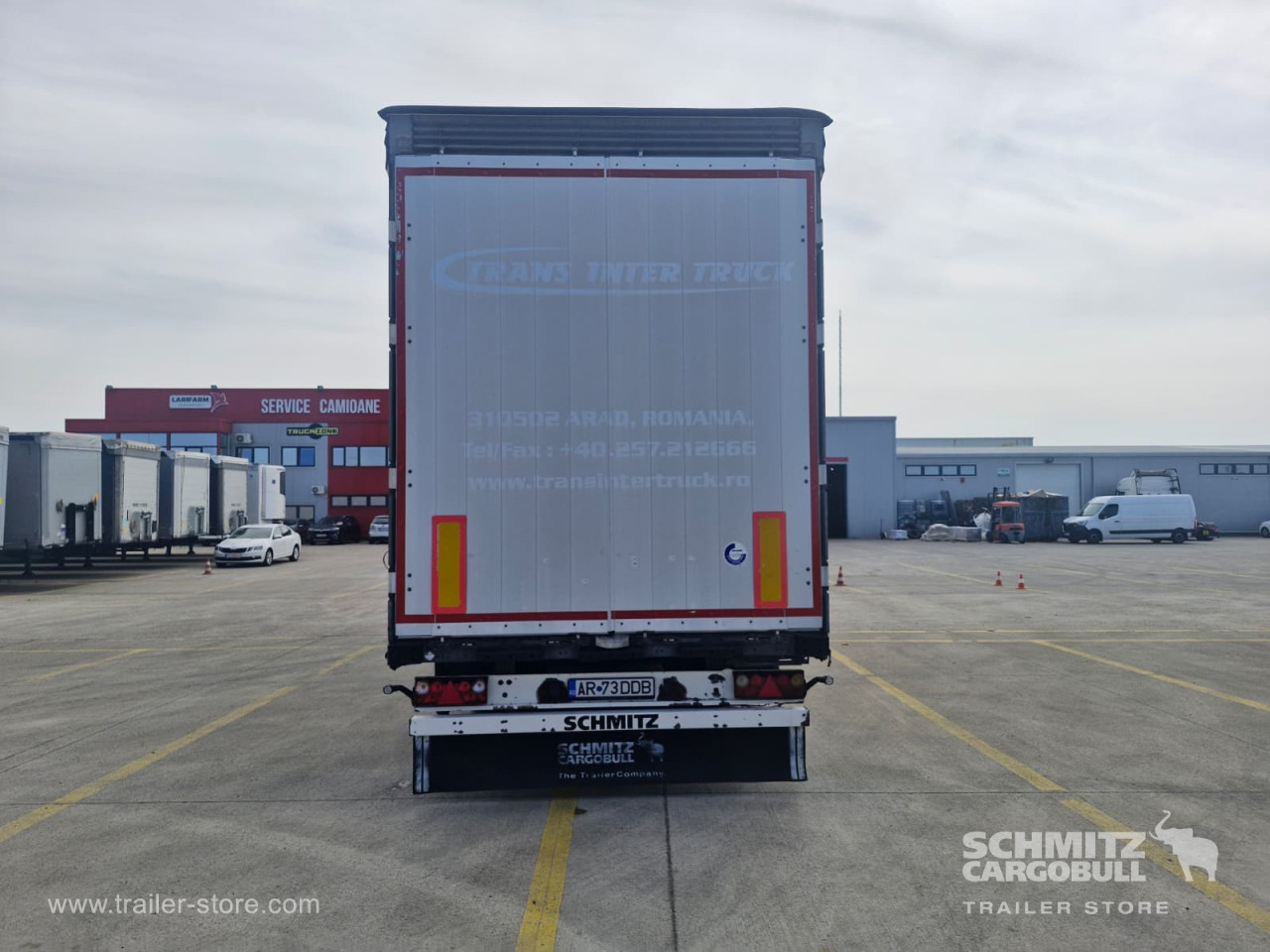 Schmitz Cargobull Curtainsider Mega 